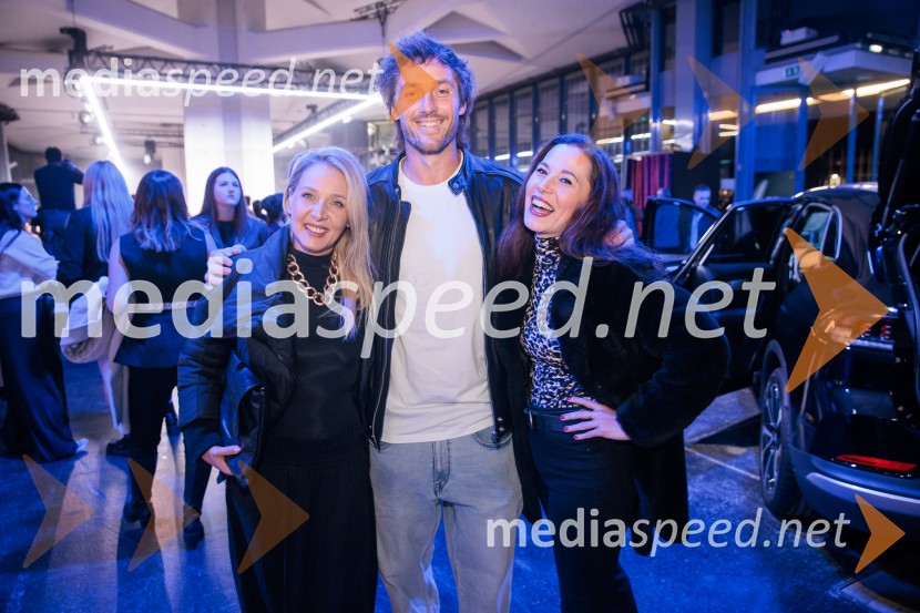 Fashion Week 2025 odprl svoja vrata z navdihujočim prvim dnem modnih revij