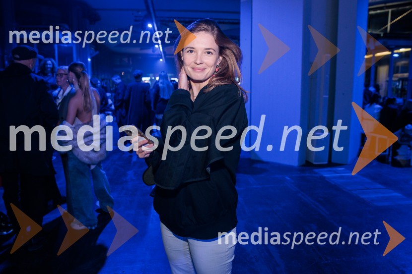 Fashion Week 2025 odprl svoja vrata z navdihujočim prvim dnem modnih revij