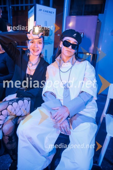  ... ;  Mia Puhar Rodin - Masayah, pevkaFashion Week 2025 odprl svoja vrata z navdihujočim prvim dnem modnih revij