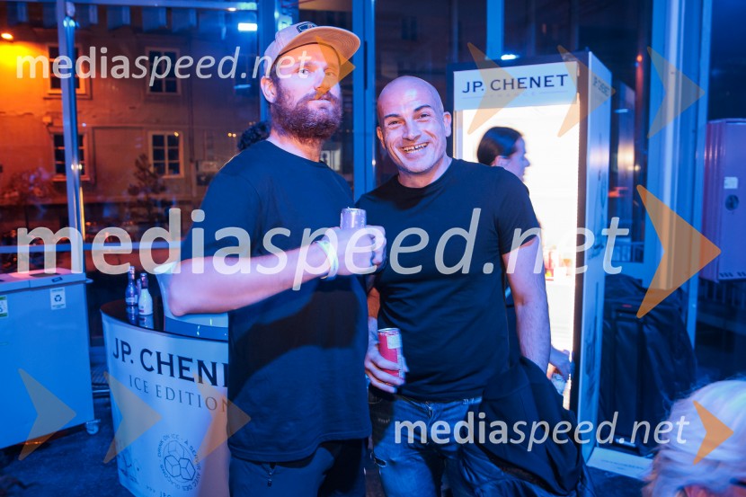 Fashion Week 2025 odprl svoja vrata z navdihujočim prvim dnem modnih revij