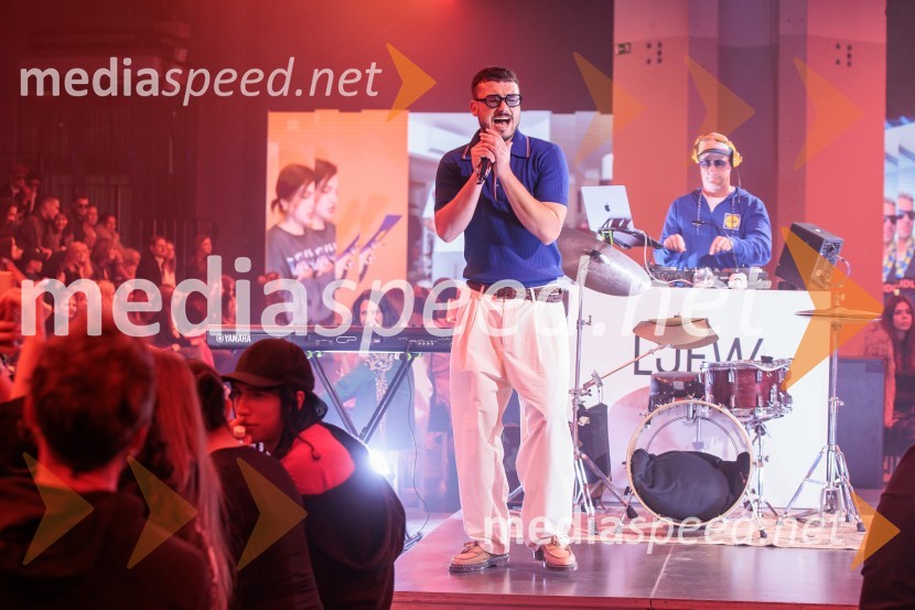  Urban Lutman, pevec, Batista CadillacFashion Week 2025 odprl svoja vrata z navdihujočim prvim dnem modnih revij