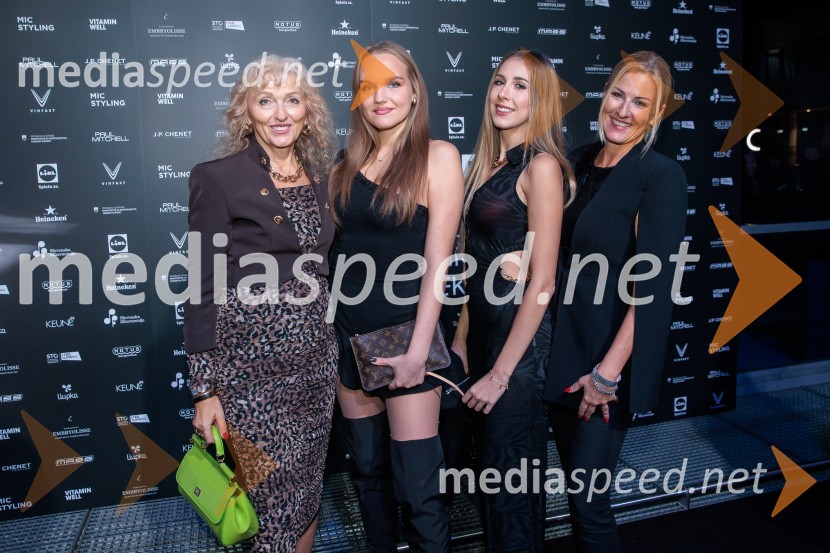  ... ;  ... ;  ... ;  Lilijana Kastelic, oblikovalkaFashion Week 2025 odprl svoja vrata z navdihujočim prvim dnem modnih revij