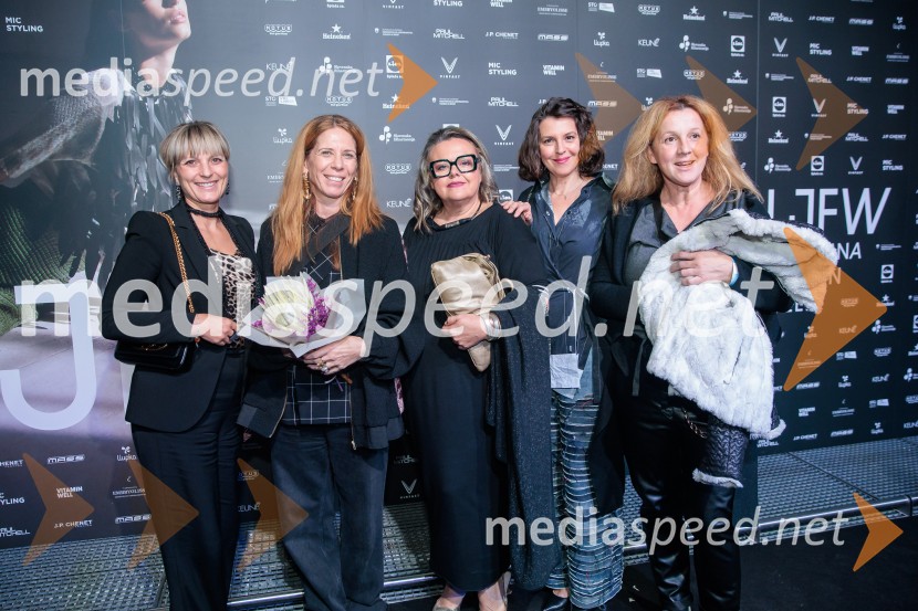 Fashion Week 2025 odprl svoja vrata z navdihujočim prvim dnem modnih revij