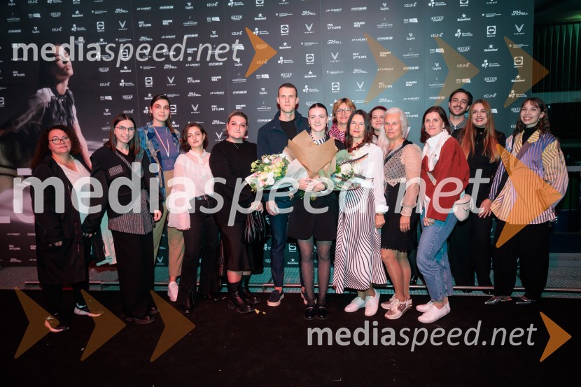 Fashion Week 2025 odprl svoja vrata z navdihujočim prvim dnem modnih revij