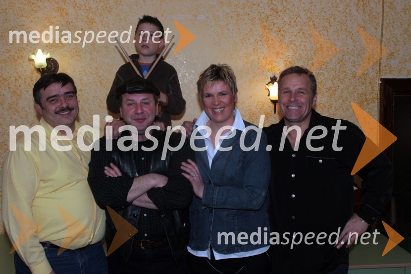 Andreja Čamernik, voditeljica oddaje Podalpski večer na Net Tv in ...Peta noč, snemanje oddaje televizije Net TV Mariborr