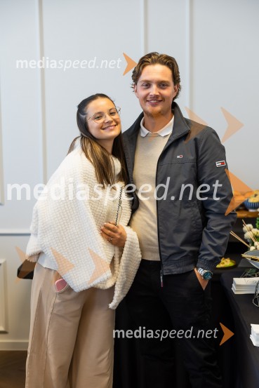  Klara Kralj, influencerka;  Žan KraljLesaffre predstavil nove inovativne mešanice za kruh