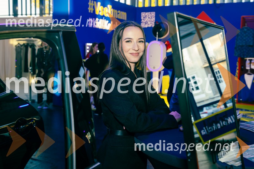 Fashion Week v drugi dan združil vizijo, energijo in vrhunsko oblikovanje