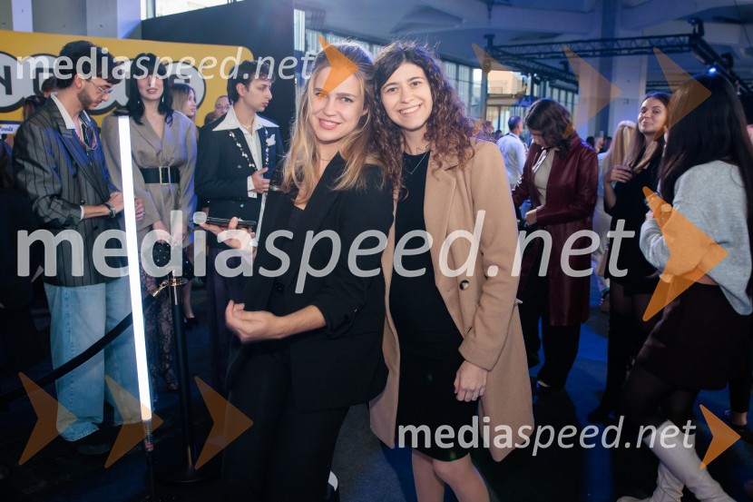 Fashion Week v drugi dan združil vizijo, energijo in vrhunsko oblikovanje