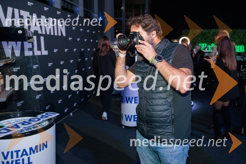 Fashion Week v drugi dan združil vizijo, energijo in vrhunsko oblikovanje