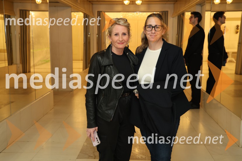  Anja  Žižek, marketing SNG Maribor;  Tanja Lužar, dramaturginjaKot noč in dan, premiera otroške drame v SNG Maribor