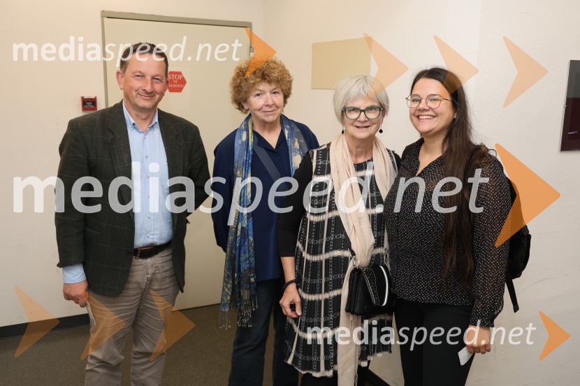  Matej Potokar, EMMA;  ... ;  ... ;  ... Kot noč in dan, premiera otroške drame v SNG Maribor