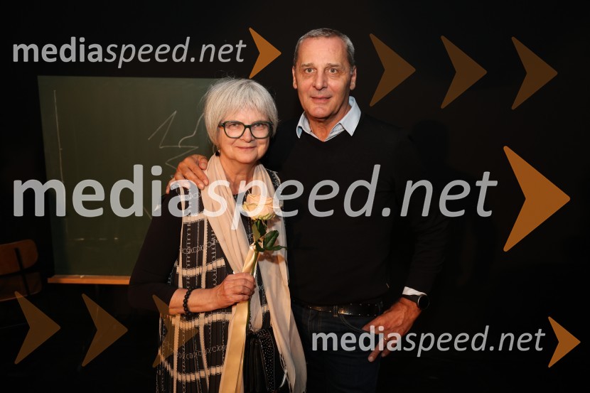  Cvetka Sokolov, pisateljica;  Danilo Rošker, direktor SNG MariborKot noč in dan, premiera otroške drame v SNG Maribor