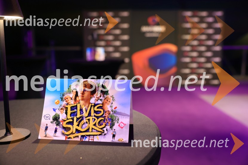 Elvis Škorc, iskrena zgodba o odraščanju, premiera v Mariboxu