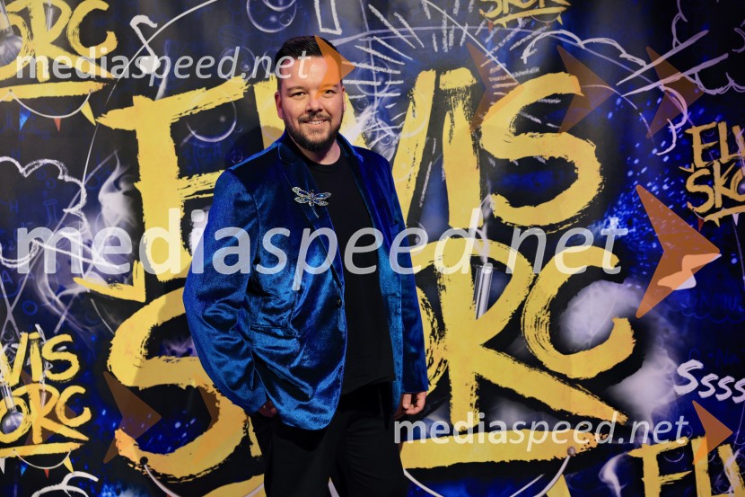 Elvis Škorc, iskrena zgodba o odraščanju, premiera v Mariboxu