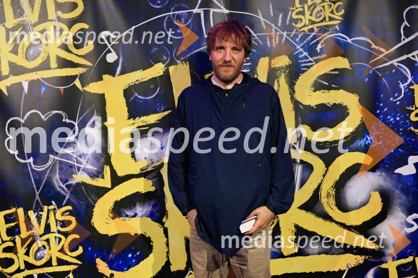 Elvis Škorc, iskrena zgodba o odraščanju, premiera v Mariboxu