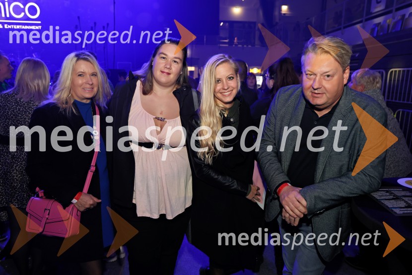  Ida Kmetec;  Urška  Zafošnik;  Tina Kmetec;  Miro V. Kodrič, producent pri Media24Domen Kumer z največjo slovensko čago proslavil 20 let kariere