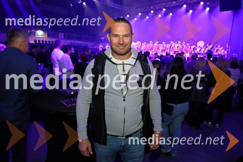 Domen Kumer z največjo slovensko čago proslavil 20 let kariere