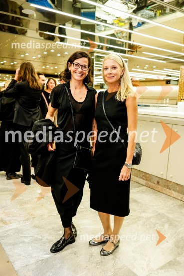  Simona  Belle, služba za stike z javnostmi MGL;  Tjaša  Železnik, igralkaMedejini otroci, pretresljiva sodobna tragedija v Cankarjevem domu