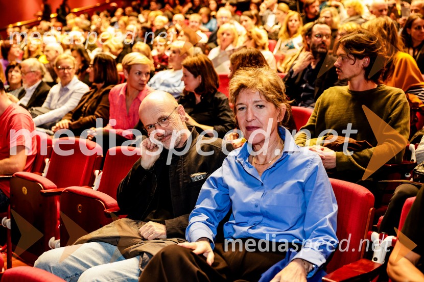  Boštjan  Tadel;  Vesna Jurca Tadel, ravnateljica SNG Drama LjubljanaMedejini otroci, pretresljiva sodobna tragedija v Cankarjevem domu