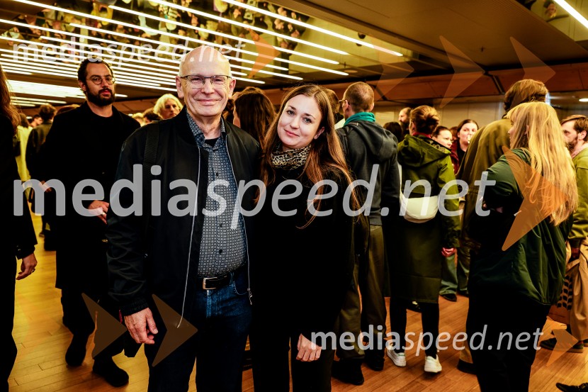  ... ;  Nika Korenjak, igralkaMedejini otroci, pretresljiva sodobna tragedija v Cankarjevem domu