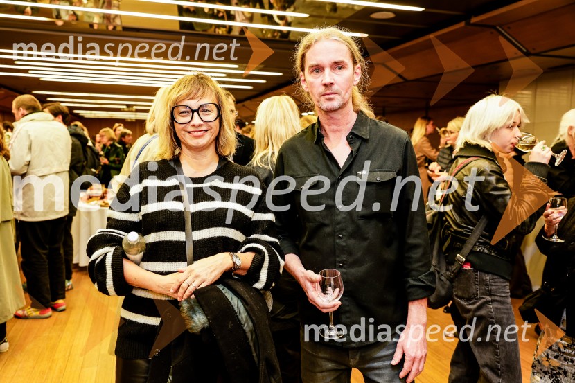  ... ;  Andrej Jaklič, vodja gledališkega in sodobnoplesnega programa CD;  ... Medejini otroci, pretresljiva sodobna tragedija v Cankarjevem domu