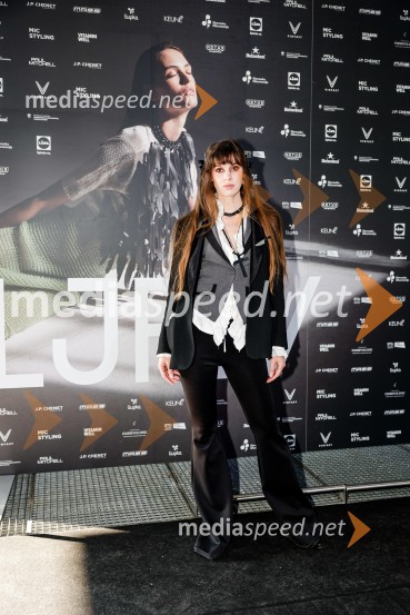  ... ;  Tina Mentol, ZTModelsFashion Week 2025, tretji dan postregel z eksplozijo mladostne ustvarjalnosti