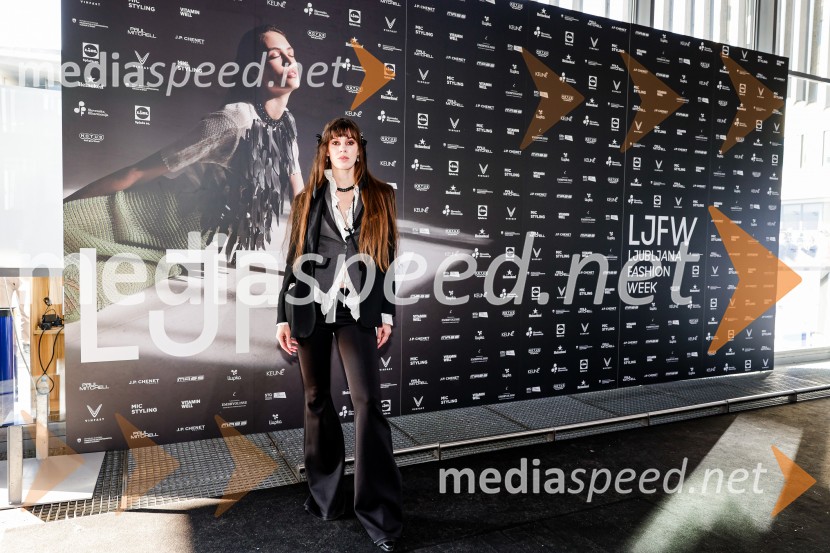 Fashion Week 2025, tretji dan postregel z eksplozijo mladostne ustvarjalnosti