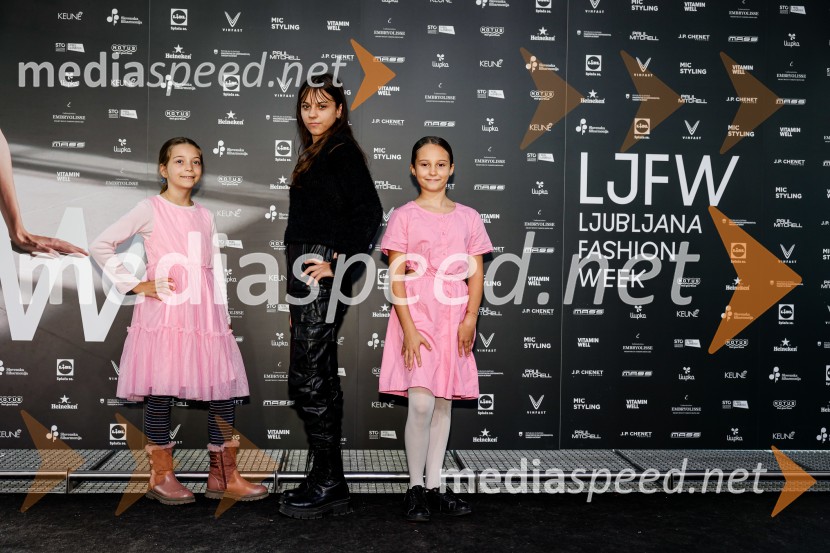  ... ;  ... ;  Karolina Letniowska, odvetnica B&S LawFashion Week 2025, tretji dan postregel z eksplozijo mladostne ustvarjalnosti