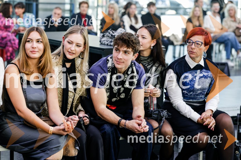  Laura Prajs;  ... ;  ... ;  ... ;  ... Fashion Week 2025, tretji dan postregel z eksplozijo mladostne ustvarjalnosti