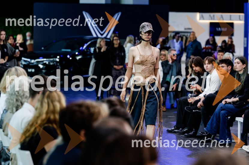 Fashion Week 2025, tretji dan postregel z eksplozijo mladostne ustvarjalnosti