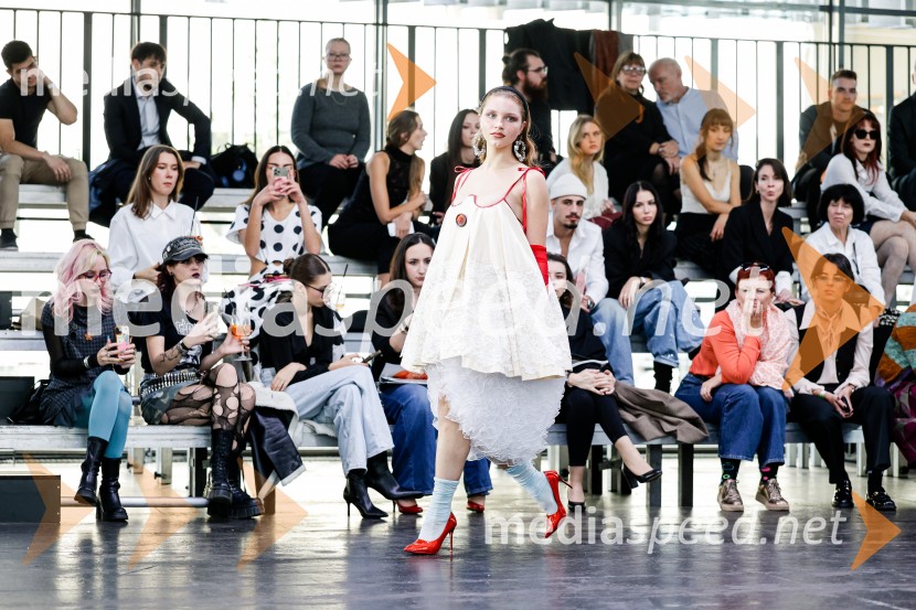 Fashion Week 2025, tretji dan postregel z eksplozijo mladostne ustvarjalnosti