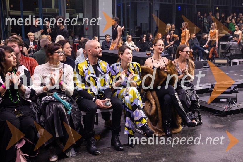  Sandi  Fleisinger, Kmetija Fleisinger;  ... ;  Alen Podlesnik, moderator, novinar POP TV;  ... Fashion Week 2025, tretji dan postregel z eksplozijo mladostne ustvarjalnosti
