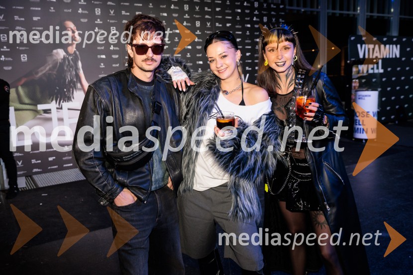  Gregor  Strasbergar, glasbena skupina MRFY;  Sara Vrečko, spletna vplivnica;  Cassie Kagen, frizerkaFashion Week 2025, tretji dan postregel z eksplozijo mladostne ustvarjalnosti