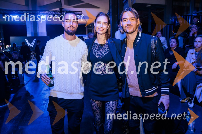 Fashion Week 2025, tretji dan postregel z eksplozijo mladostne ustvarjalnosti