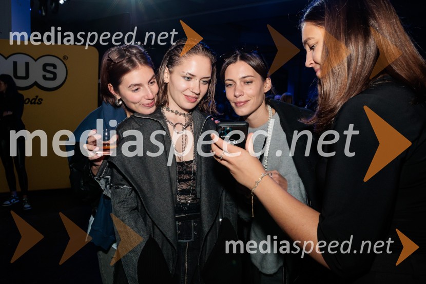 Fashion Week 2025, tretji dan postregel z eksplozijo mladostne ustvarjalnosti