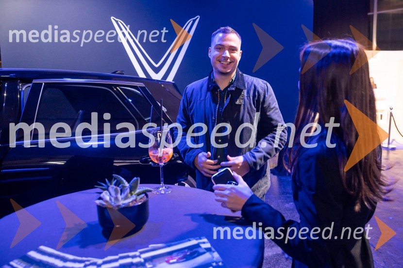 Fashion Week 2025, tretji dan postregel z eksplozijo mladostne ustvarjalnosti