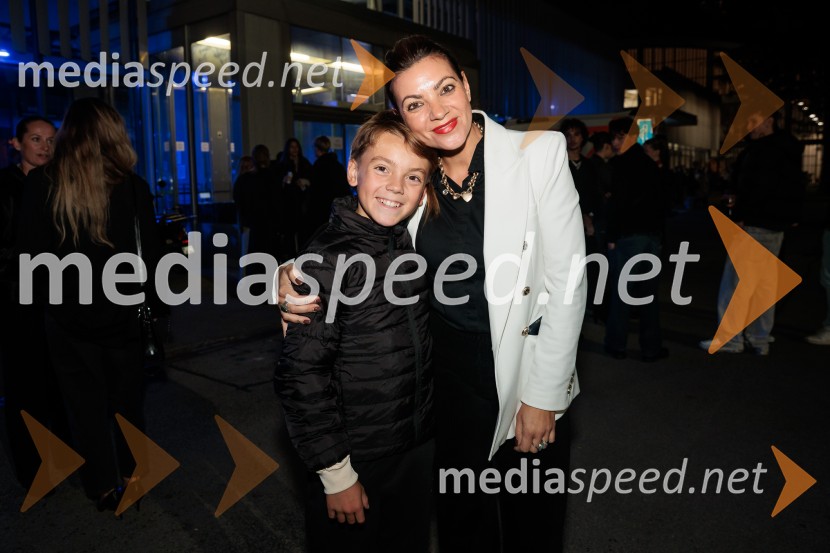  ... ;  ... ;  Charlotte Louise, igralkaFashion Week 2025, tretji dan postregel z eksplozijo mladostne ustvarjalnosti