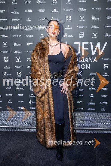 Fashion Week 2025, tretji dan postregel z eksplozijo mladostne ustvarjalnosti