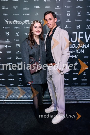  Eva Sorčan, SaMMozavestno;  ... Fashion Week 2025, tretji dan postregel z eksplozijo mladostne ustvarjalnosti