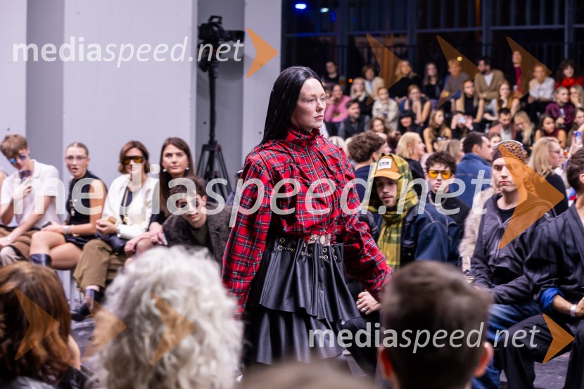  ... ;  Leon Firšt, pianist;  ... ;  ... ;  ... ;  ... Fashion Week 2025, tretji dan postregel z eksplozijo mladostne ustvarjalnosti