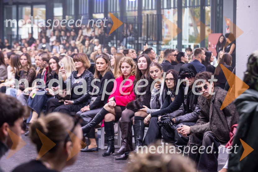  ... ;  Vesna Pernarčič, igralka;  ... ;  ... ;  ... ;  Dare Kaurič, glasbenik, skupina KingstonFashion Week 2025, tretji dan postregel z eksplozijo mladostne ustvarjalnosti