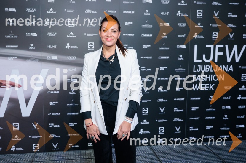  Tjaša Perko, kaskaderka in blogerkaFashion Week 2025, tretji dan postregel z eksplozijo mladostne ustvarjalnosti