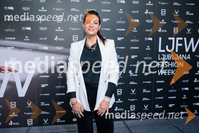  Tjaša Perko, kaskaderka in blogerkaFashion Week 2025, tretji dan postregel z eksplozijo mladostne ustvarjalnosti