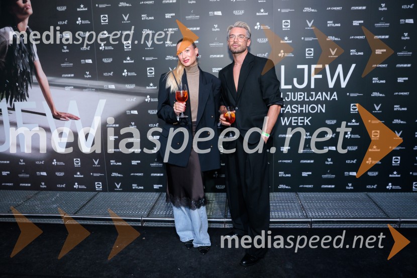  ... ;   Tomaž MihelčičFashion Week 2025, tretji dan postregel z eksplozijo mladostne ustvarjalnosti