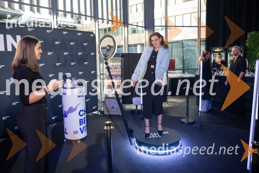 Fashion Week 2025, tretji dan postregel z eksplozijo mladostne ustvarjalnosti