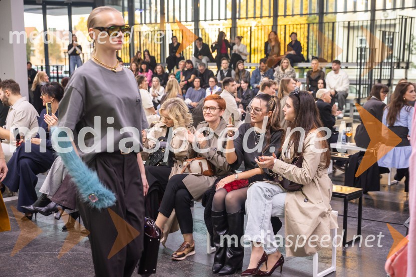  ... ;  Igor Misdaris, glasbenik, skupina Šukar;  ... Fashion Week 2025, tretji dan postregel z eksplozijo mladostne ustvarjalnosti