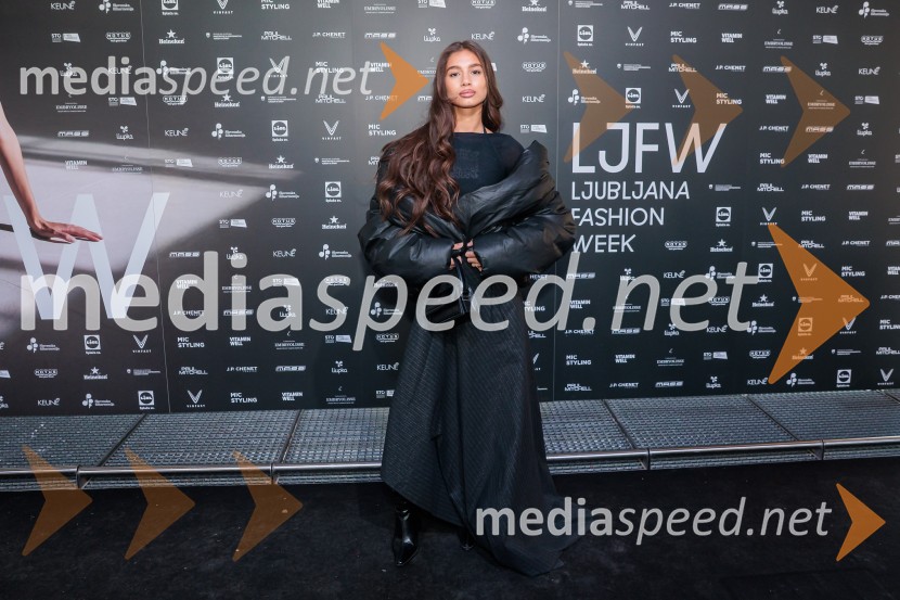 Fashion Week 2025, tretji dan postregel z eksplozijo mladostne ustvarjalnosti