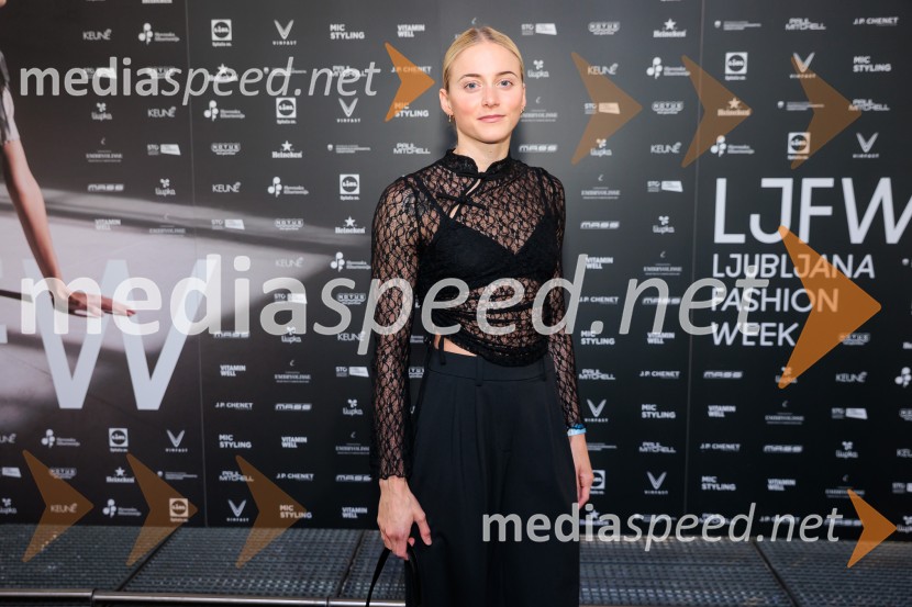  Neža Klančar, plavalkaFashion Week 2025, tretji dan postregel z eksplozijo mladostne ustvarjalnosti