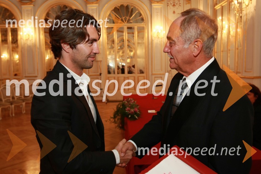 Edward Clug, baletnik, koreograf in vodja baleta SNG Maribor ter Rudi Moge, nekdanji poslanec DZ90 let Slovenskega narodnega gledališča Maribor