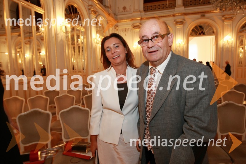 Suzana Žilič Fišer, predavateljica na študijski smeri Medijske komunikacije na FERI Univerze v Mariboru in Vlado Novak, igralec90 let Slovenskega narodnega gledališča Maribor